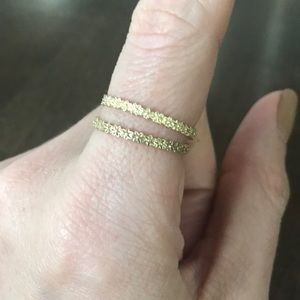 Size 7 14kt yellow gold floral stackable bands
